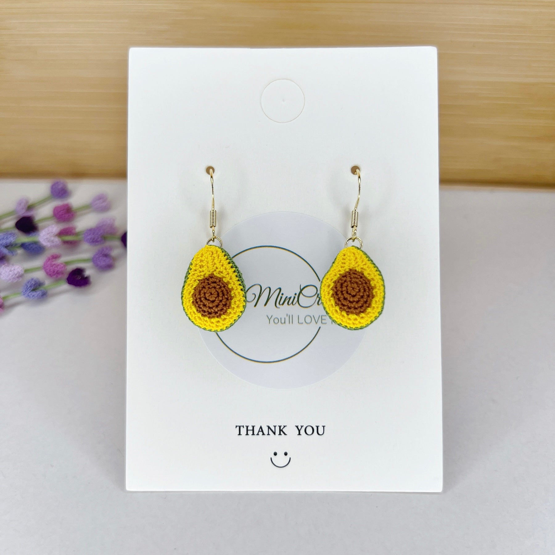 micro-crochet-avocado-earring