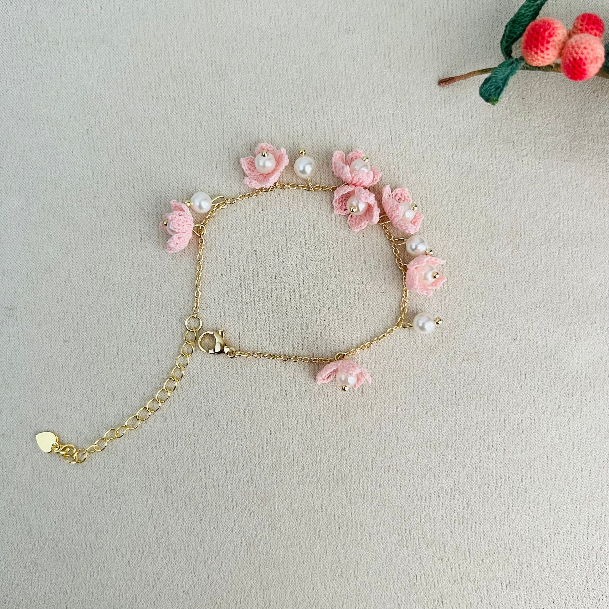 Micro Crochet Flower Bracelet Pink