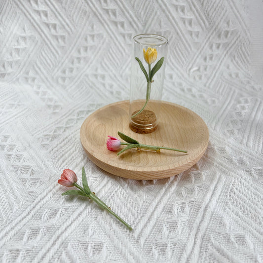 Micro Crochet Tulips Flower Pins 1