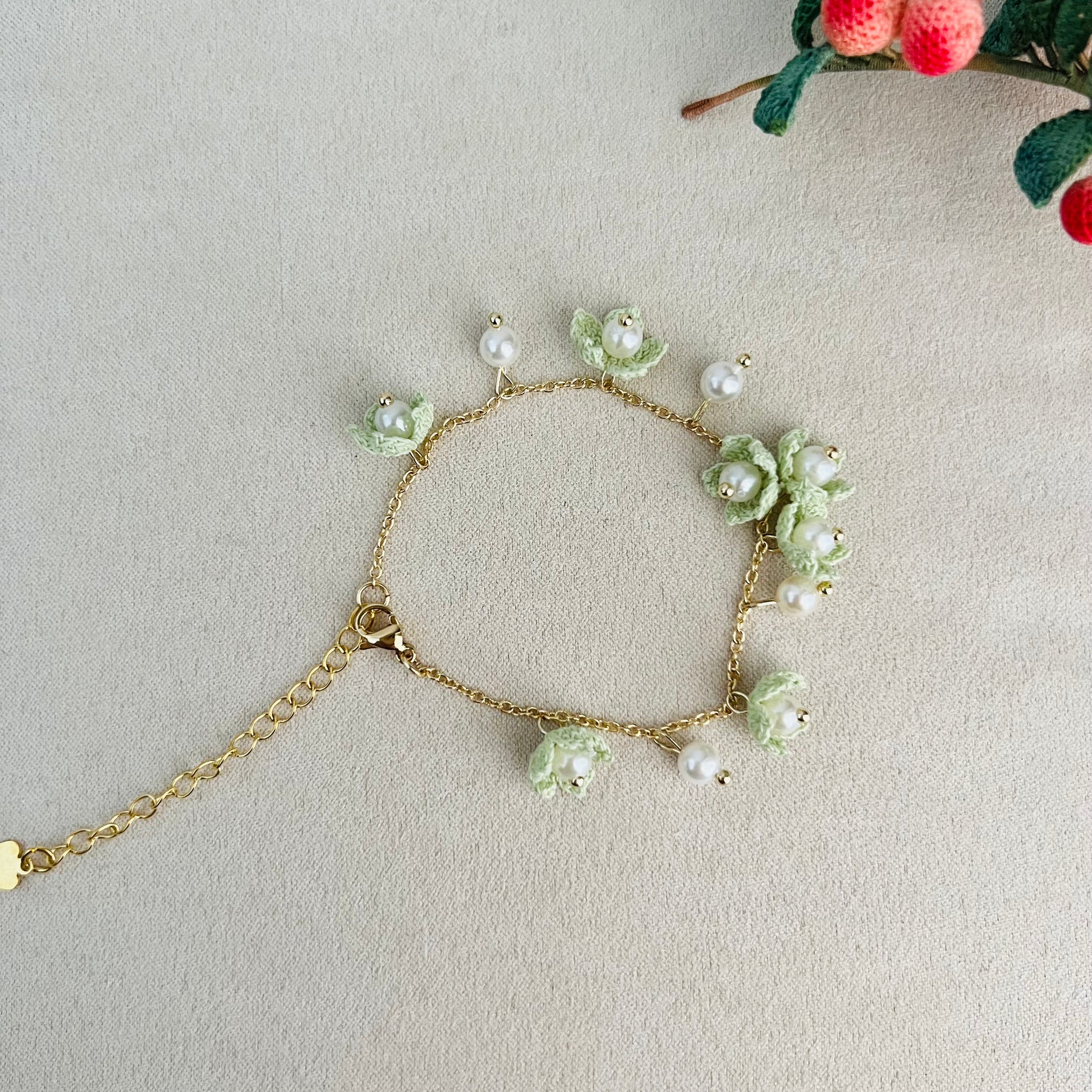 Mini Crochet Flower Bracelet Green